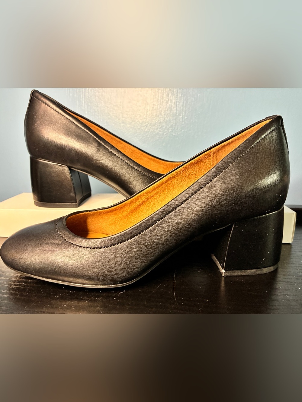 Vionic Black Rounded-Toe Leather Pumps with Tan Insole - Picture 2 of 6